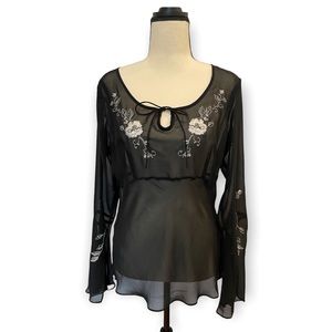 New York & Company Women’s Sheer Embroidered Floral Blouse Top Medium